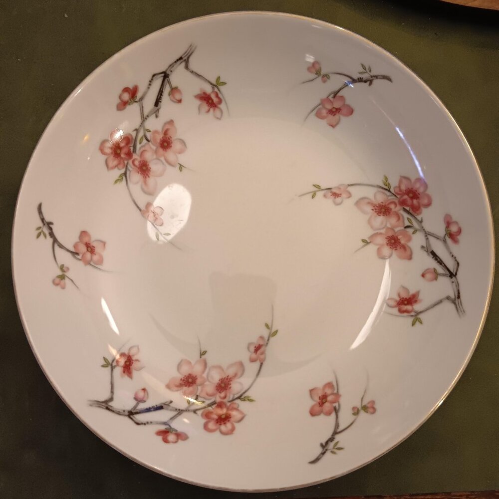 Vintage Diamond China Cherry Blossom Bowl 1940 STUNNING!!! 9-1/4 inch